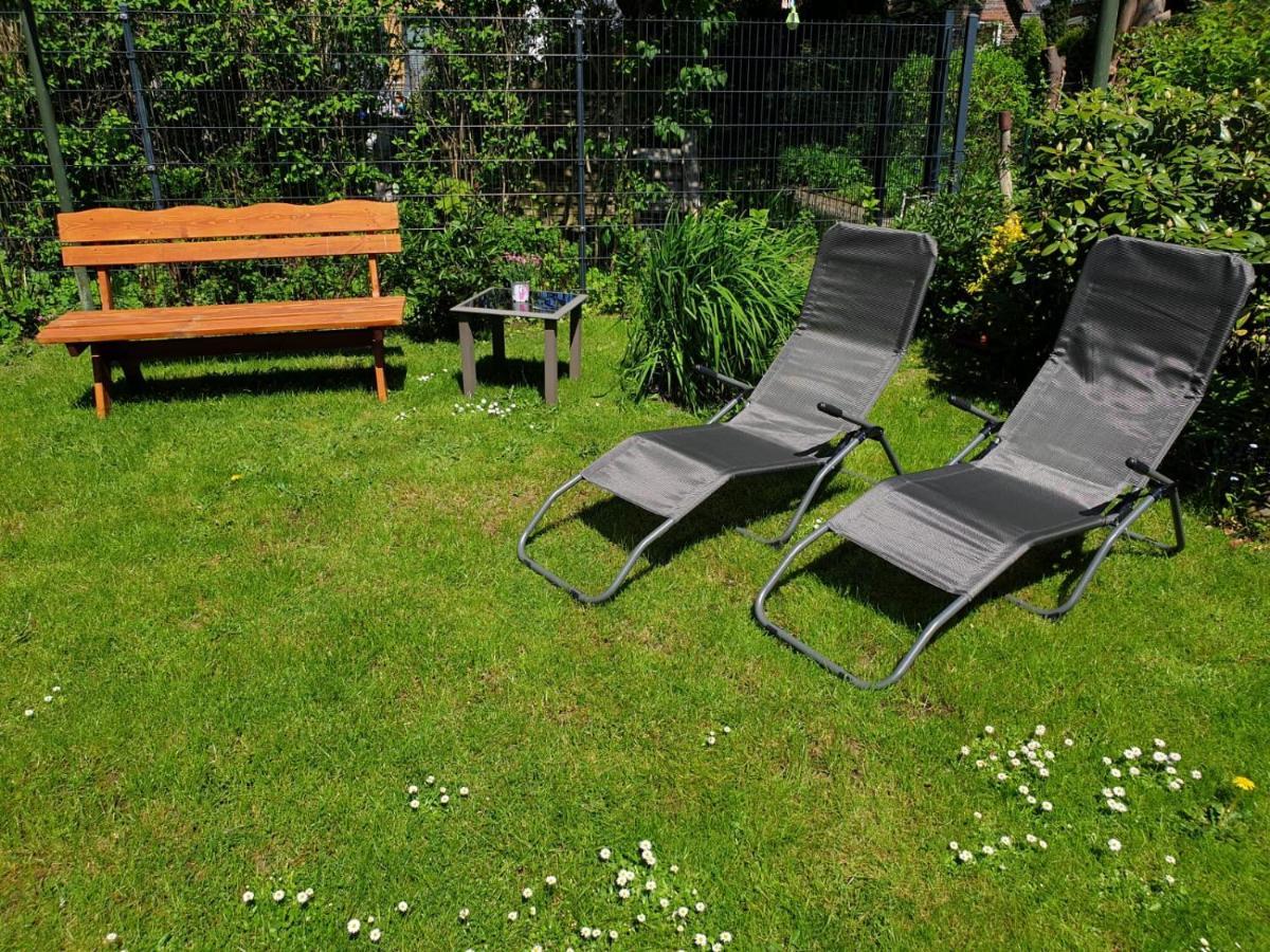 Gemuetliche Haushaelfte Mit Garten Und Terrasse Flensburg Exterior photo